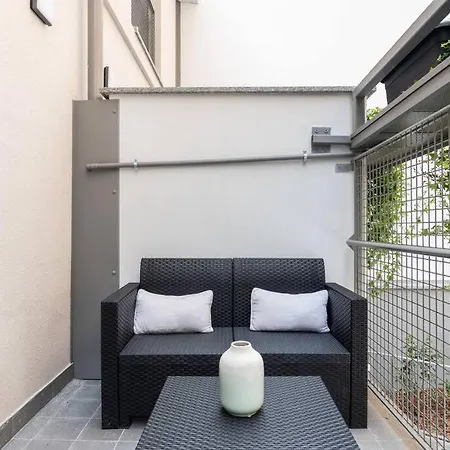 Emotichome 8 E 9 Flexyrent Studio 公寓 米兰