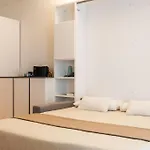 Emotichome 8 E 9 Flexyrent Studio Apartman Milánó