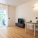 Apartman Emotichome 8 E 9 Flexyrent Studio Milánó